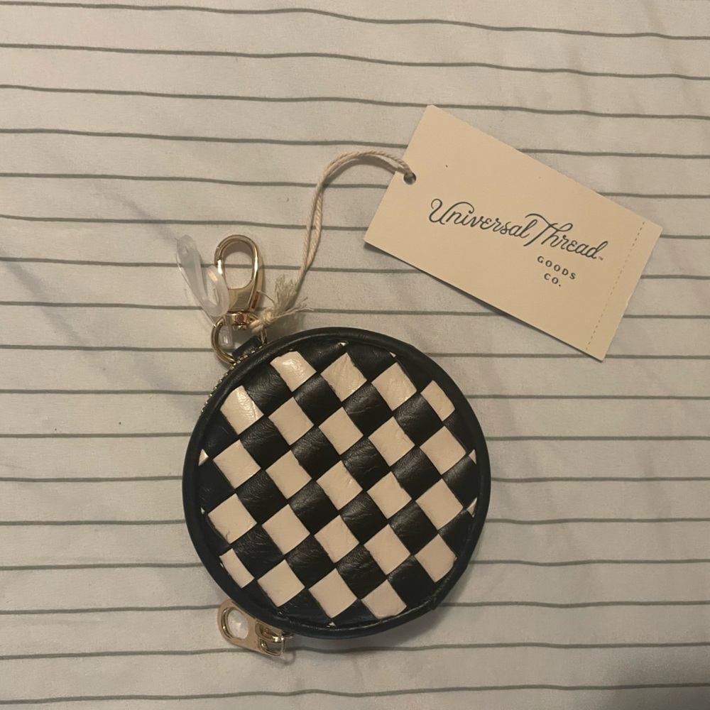 NEVER BEEN USED WITH TAG checkered coin purse